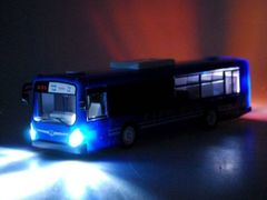 EE Dětský autobus s otevíracími dveřmi RC0282