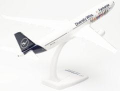Herpa Airbus A330-343, Lufthansa "Fanhansa - Diversity Wins Zwickau", Německo, 1/200