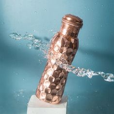 Forrest & Love Měděná lahev zaoblená s diamantovým ornamentem 600 ml
