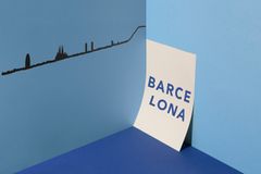 The Line Barcelona , silueta města - The line (ocel, malá černá)